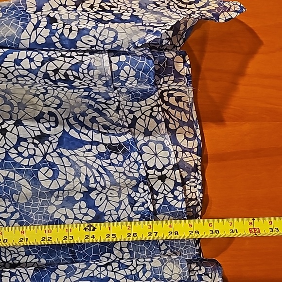 Womens top - Picture 2 of 3